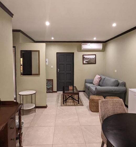 پانسیون Sunbirds Chobe