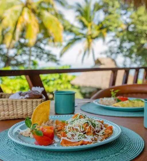 Amaca Beach Hotel   Eco Resort Quiimixto