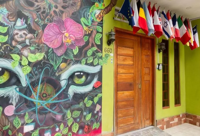 Moicca Youth Hostel