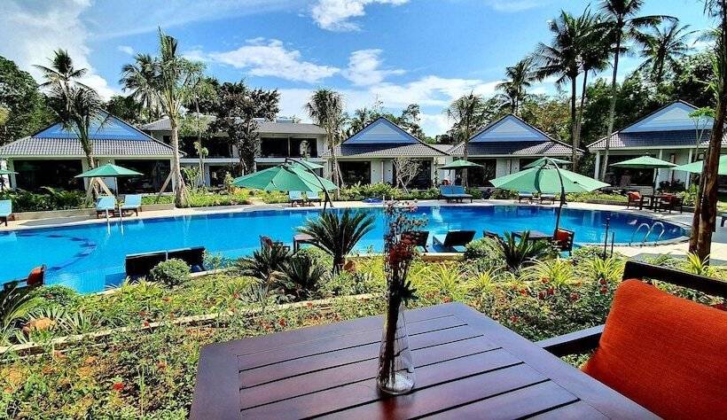 هتل Kingo Retreat Resort