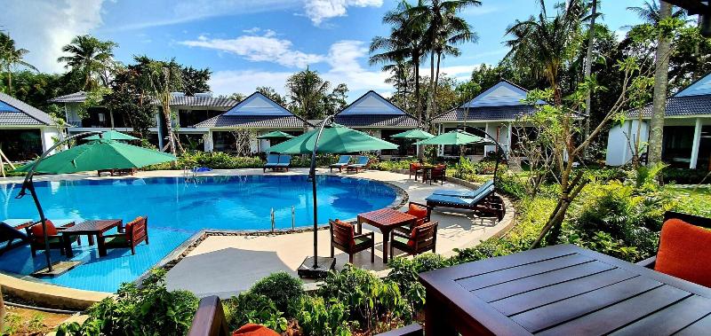 هتل Kingo Retreat Resort