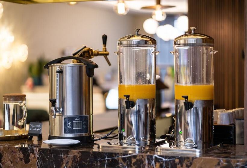 The Convo Porto Hotel & Apartment