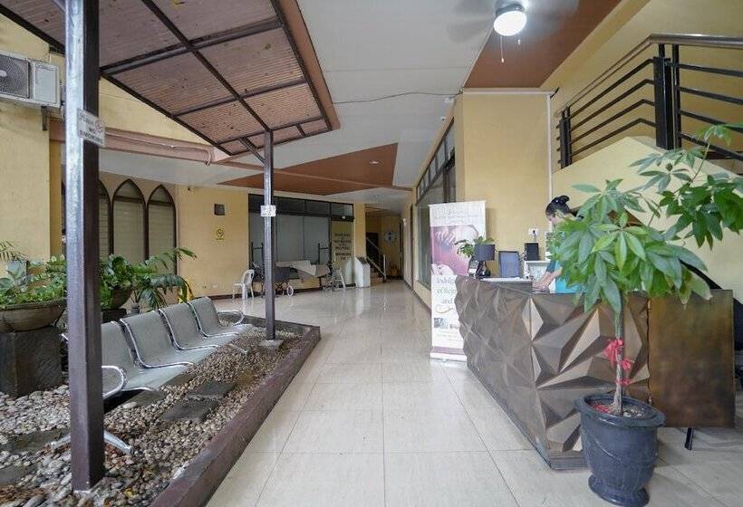 Arzo Hotel Grand Lodge