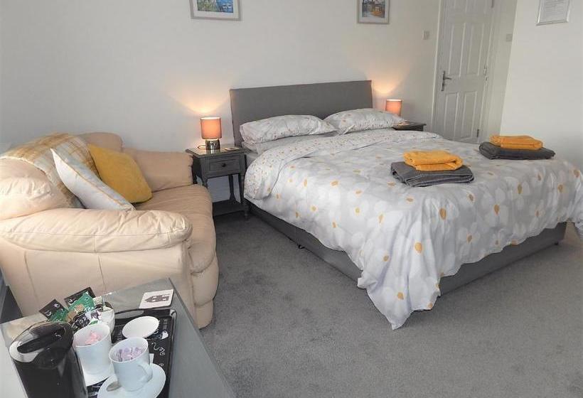 Bed and Breakfast Silloth Holiday Accommodation Ensuite Rooms, Studios For 2, Apartments For 6