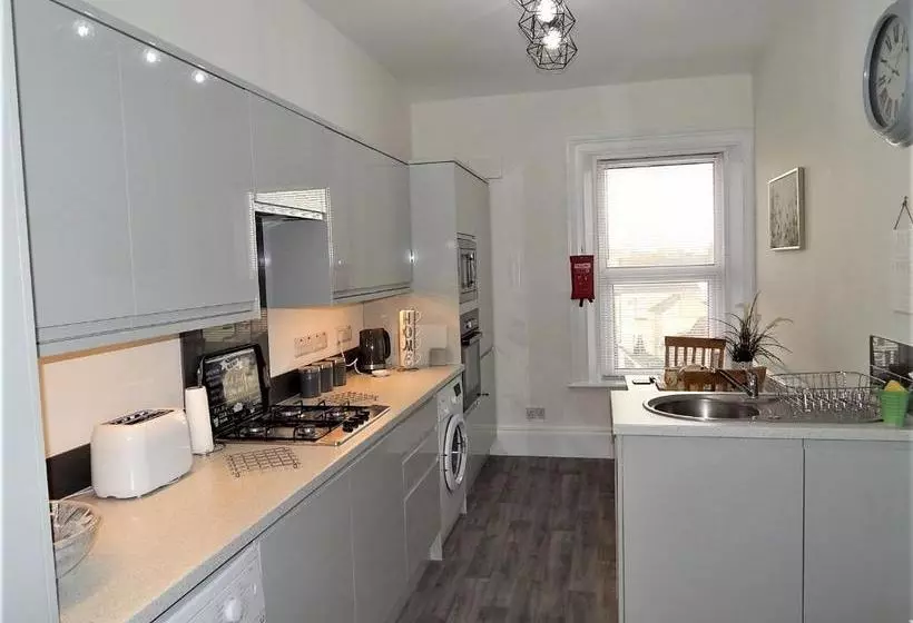 Aamiaismajoitus (B&B) Silloth Holiday Accommodation Ensuite Rooms, Studios For 2, Apartments For 6