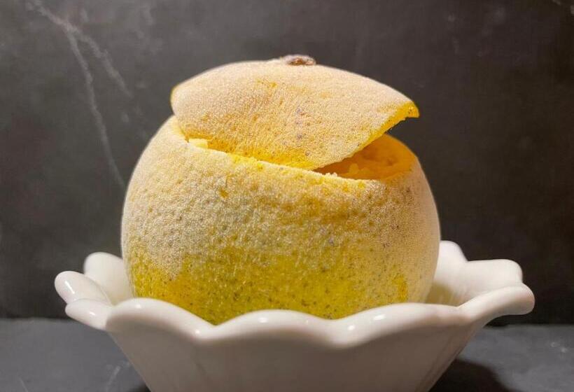 هتل Dolphin Blue Paradise