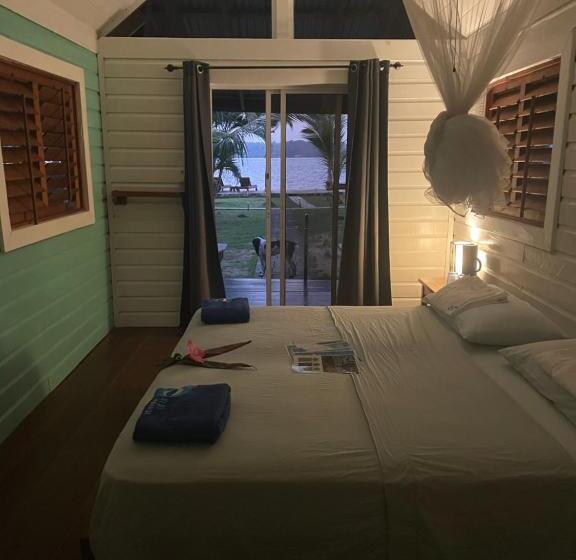 هتل Dolphin Blue Paradise