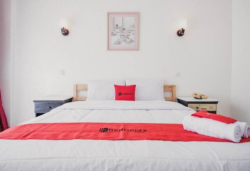 فندق Reddoorz Plus Near Pelabuhan Merak