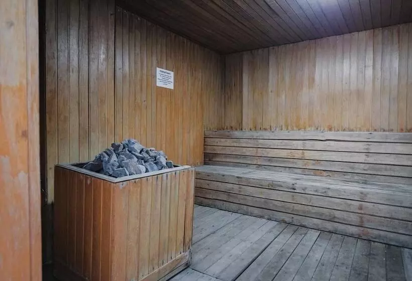 ホテル Reddoorz Plus Near Pelabuhan Merak