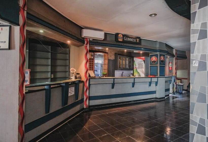 فندق Reddoorz Plus Near Pelabuhan Merak