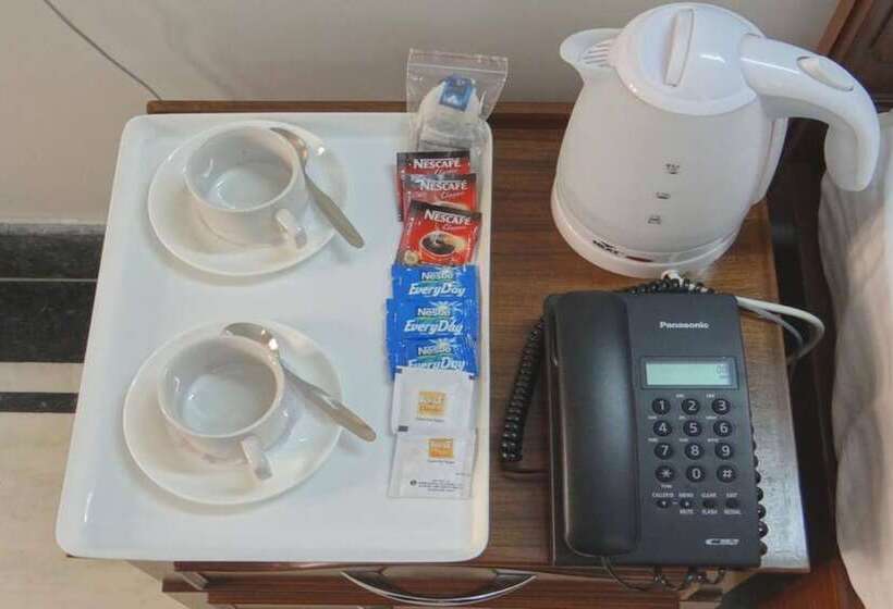 בית מלון כפרי Sheetal Residency