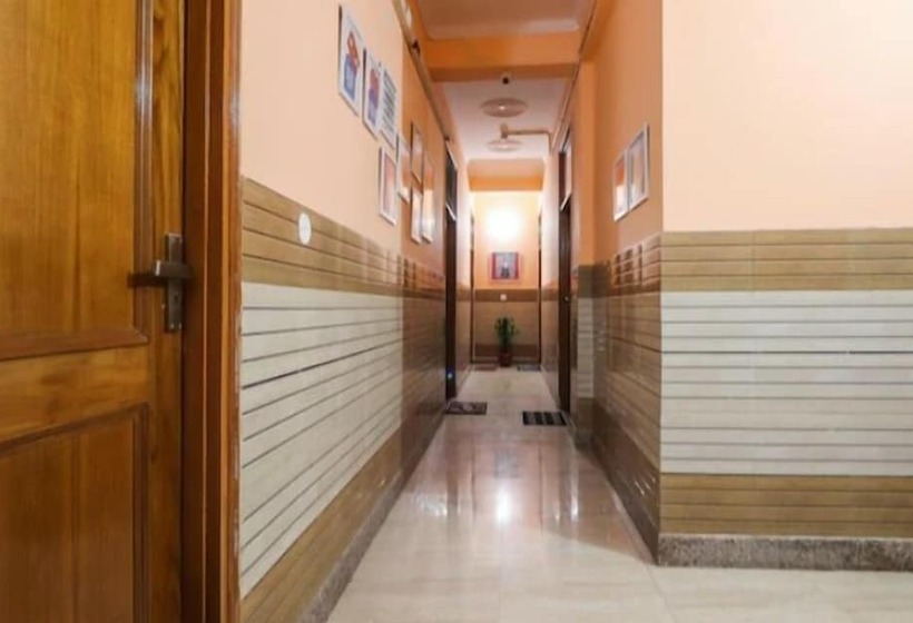 בית מלון כפרי Sheetal Residency