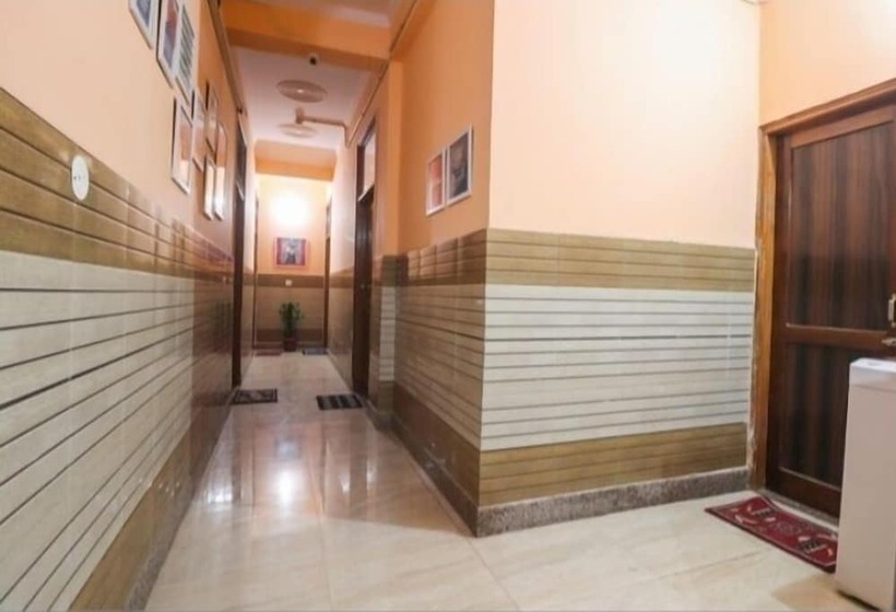 בית מלון כפרי Sheetal Residency