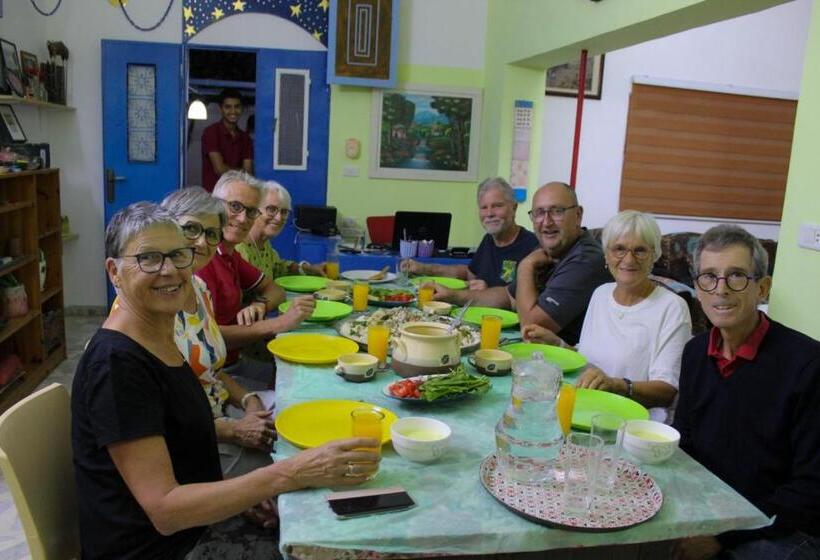 هاستل The Blue House Gerasa