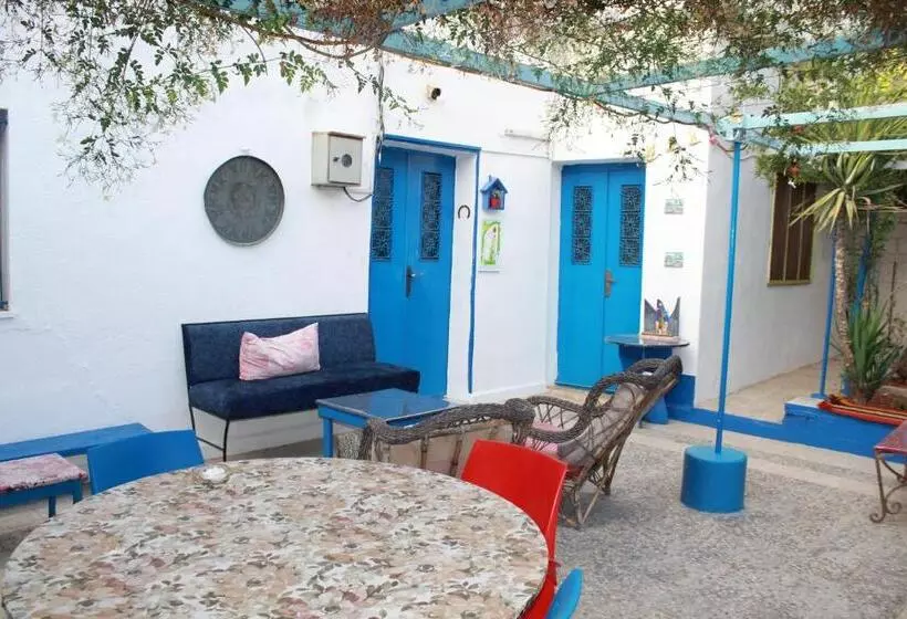 هاستل The Blue House Gerasa