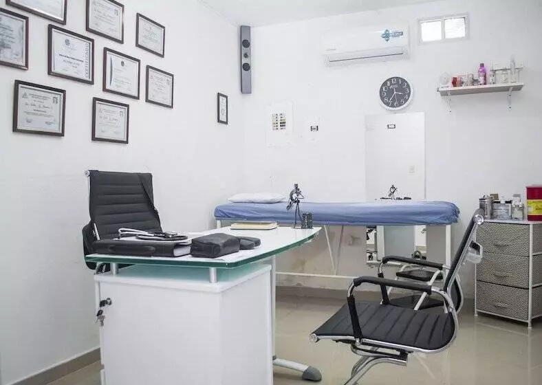 Hotelli Luvana Suite