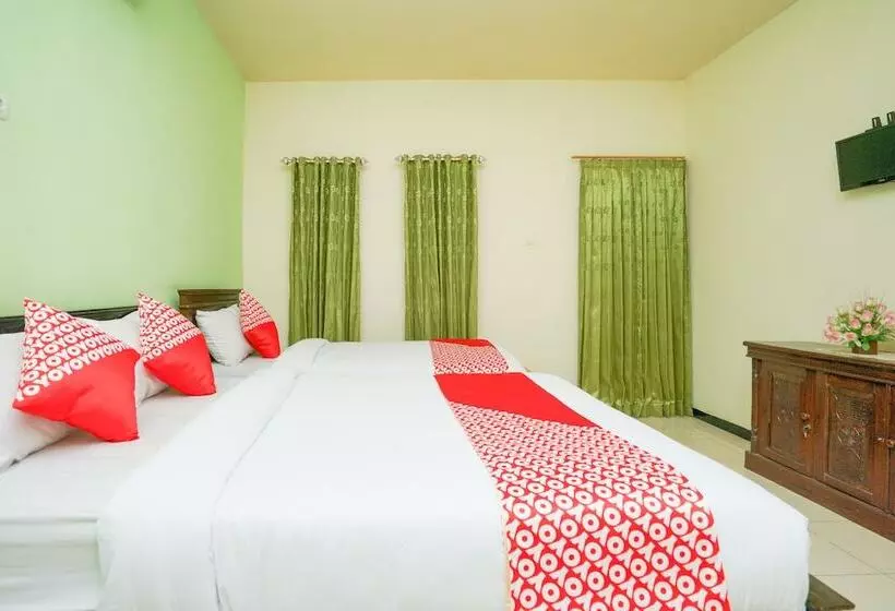 هتل Oyo 1639 Penginapan Anggrek Syariah 1