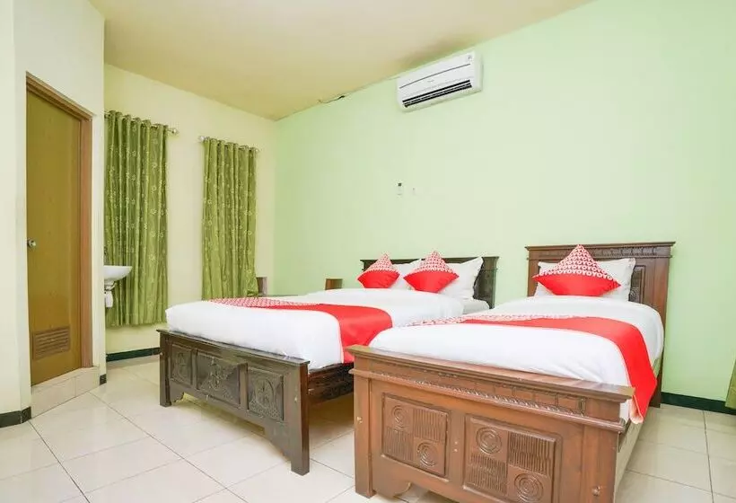 هتل Oyo 1639 Penginapan Anggrek Syariah 1