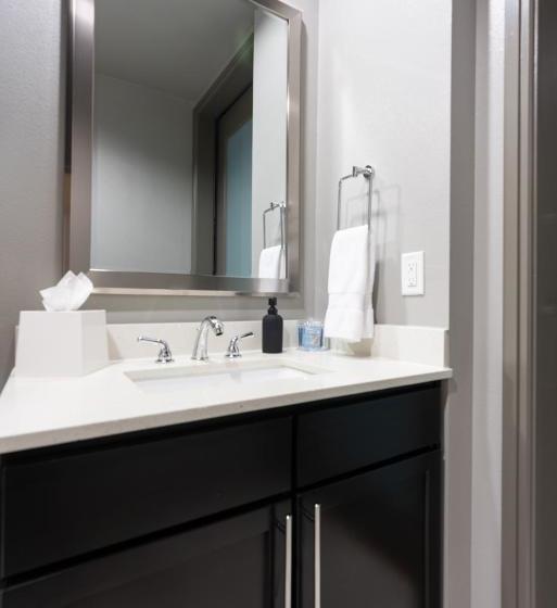 Otel The Guild Downtown | Seaholm