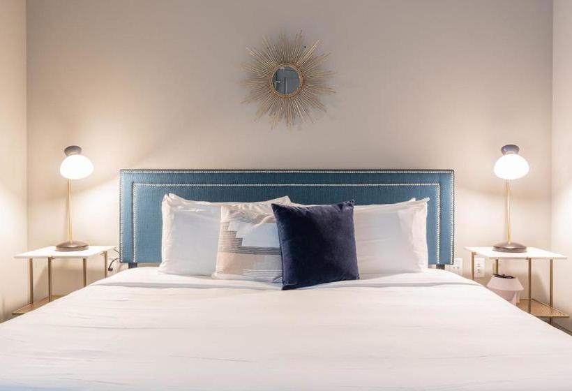 Otel The Guild Downtown | Seaholm