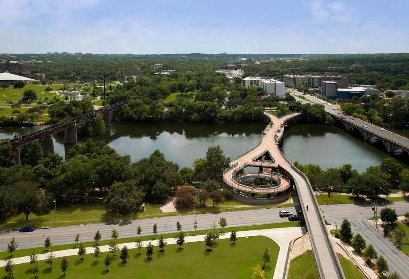 Otel The Guild Downtown | Seaholm