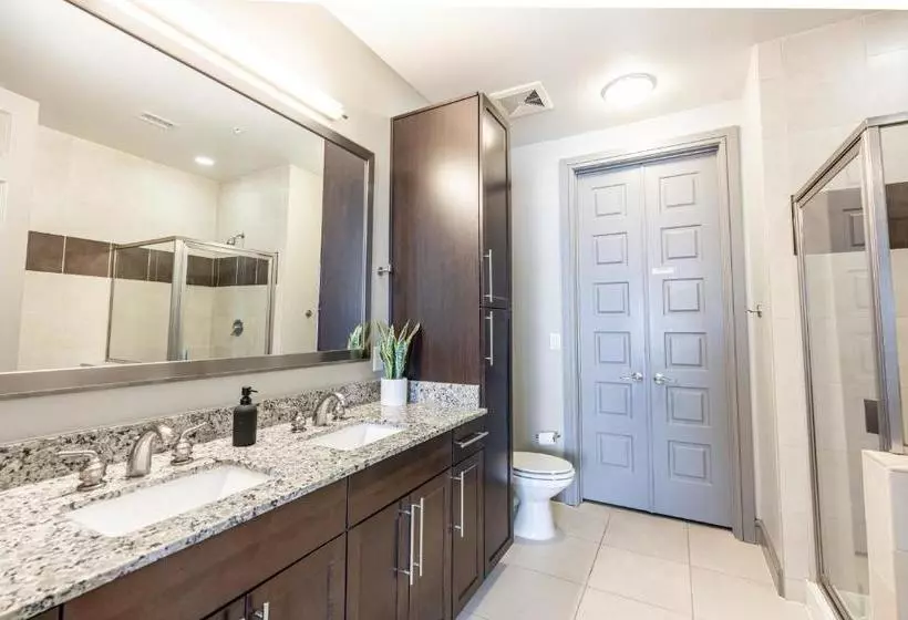 هتل The Guild Downtown | Seaholm