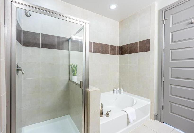 Otel The Guild Downtown | Seaholm