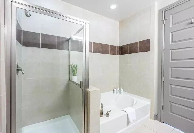 هتل The Guild Downtown | Seaholm