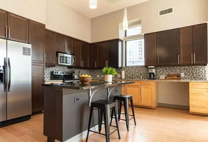 هتل The Guild Downtown | Seaholm