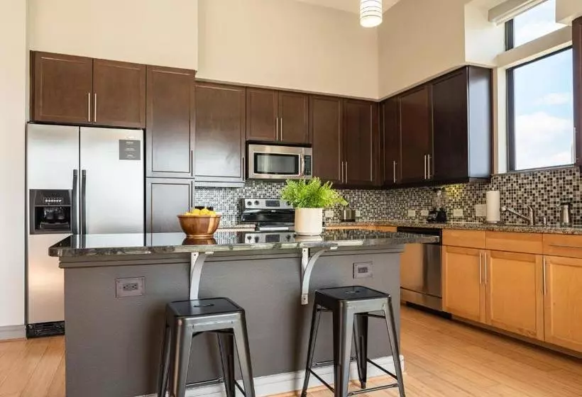 هتل The Guild Downtown | Seaholm