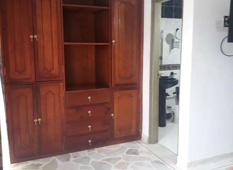 هتل Yorytania Boutique