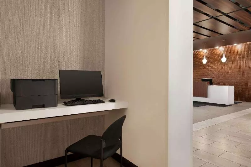 Hotelli Courtyard By Marriott Seattle Seatac Airport