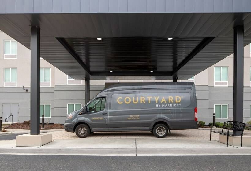 Отель Courtyard By Marriott Seattle Seatac Airport