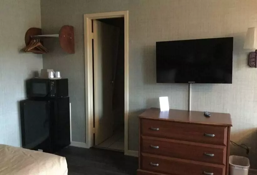 モーテル Falls Inn