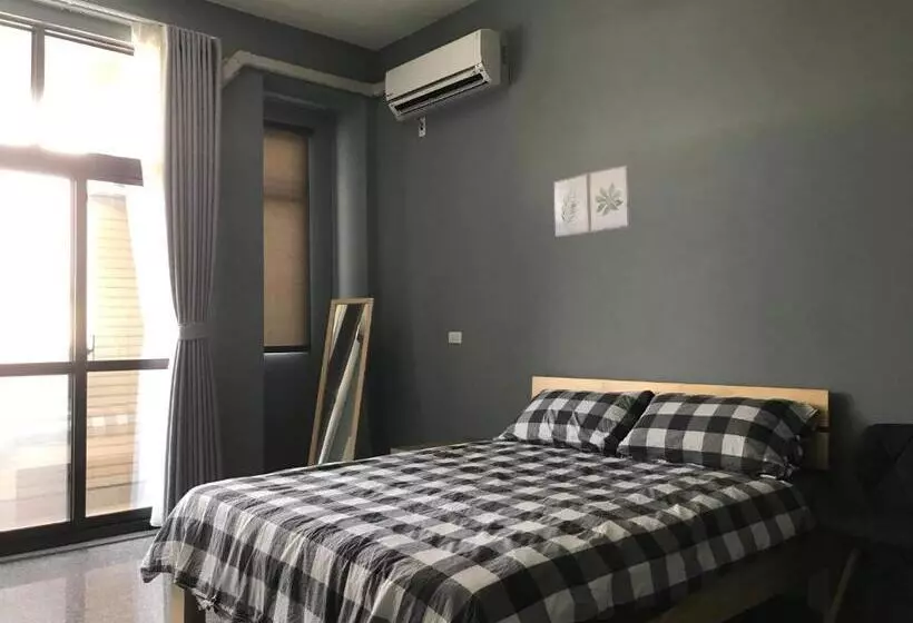 پانسیون Hello Guesthouse