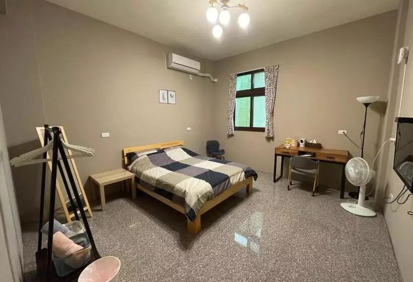 پانسیون Hello Guesthouse