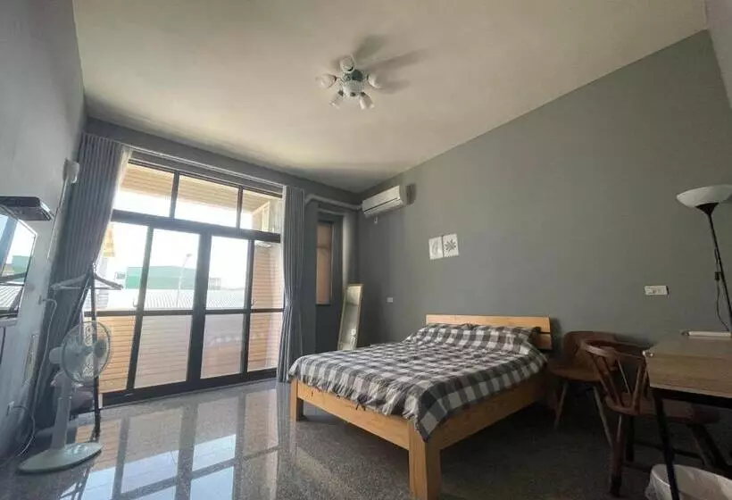 پانسیون Hello Guesthouse