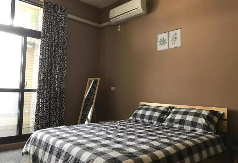 پانسیون Hello Guesthouse