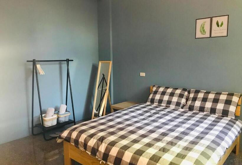 پانسیون Hello Guesthouse