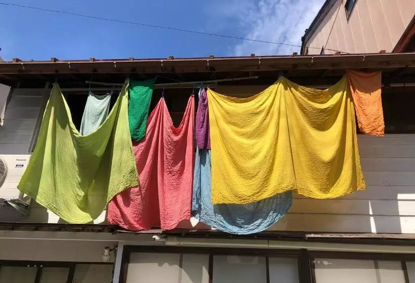 پانسیون Iro
