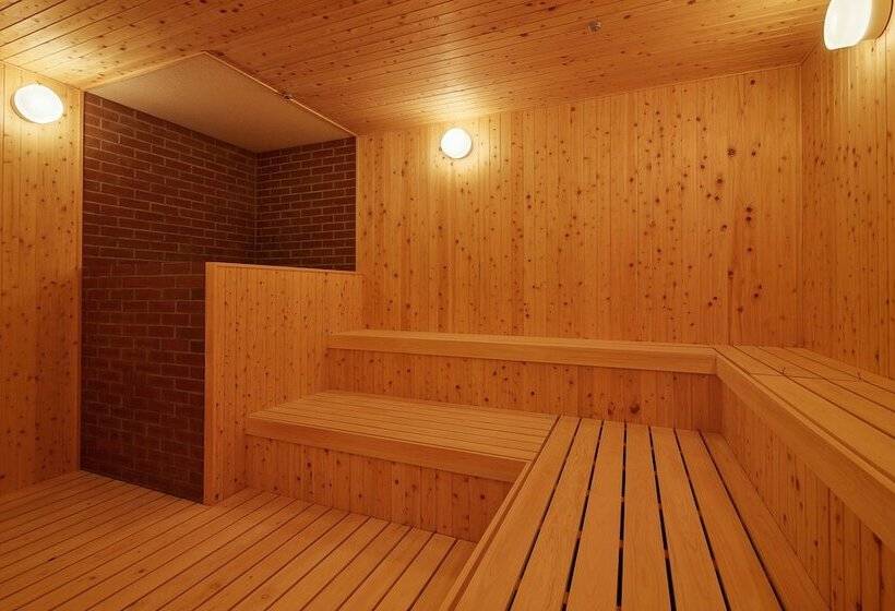 מלון כמוסות Yurakujo