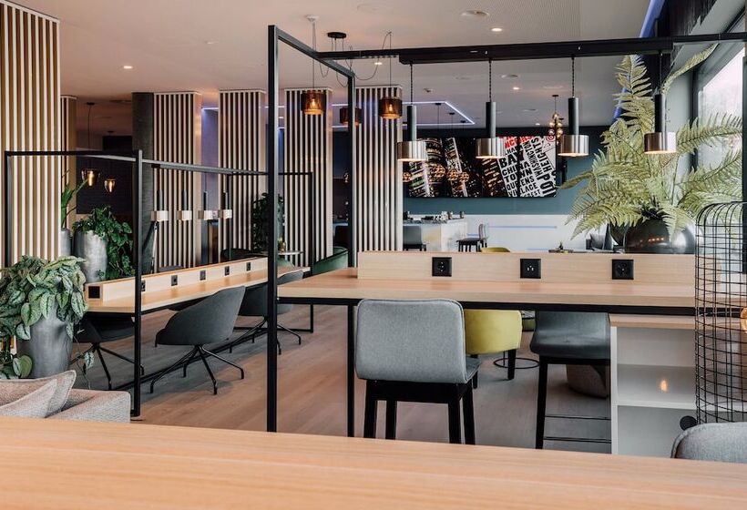Leonardo Hotel Zurich Airport