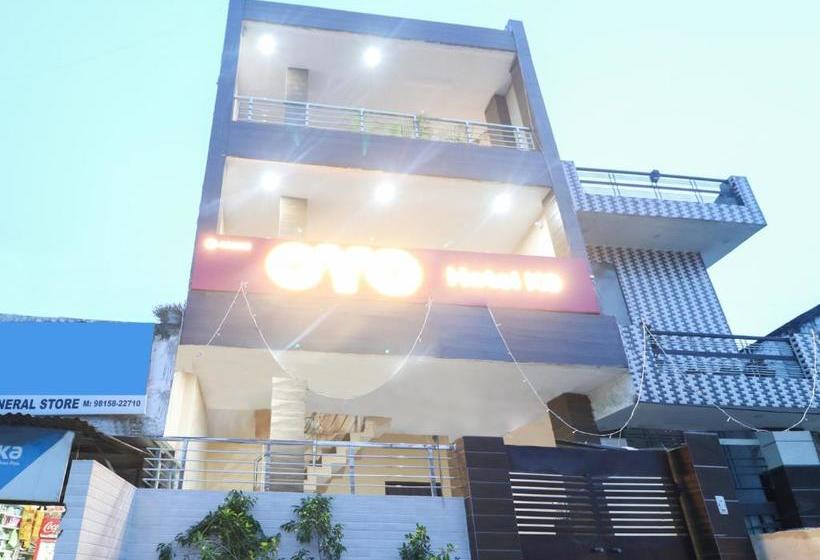 Hotel Oyo 46220  K9 Deluxe