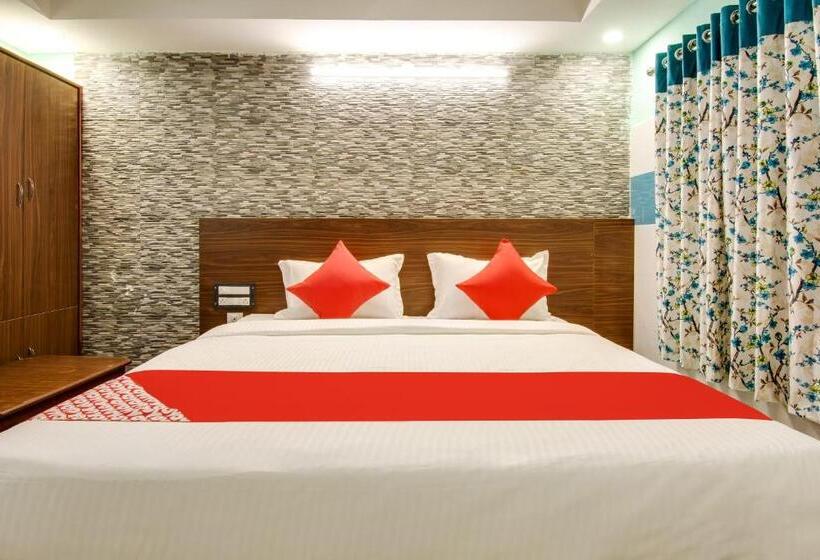 Hotell Oyo 49817  Sri Grand