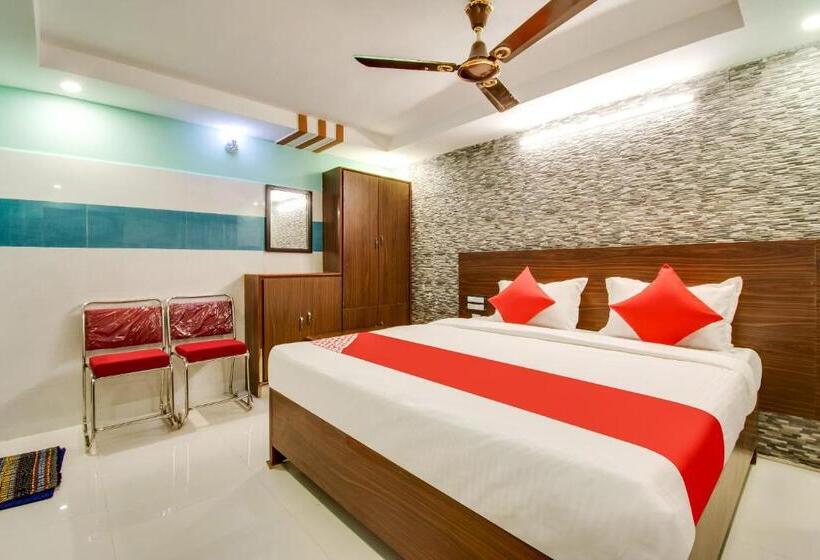 Hotell Oyo 49817  Sri Grand