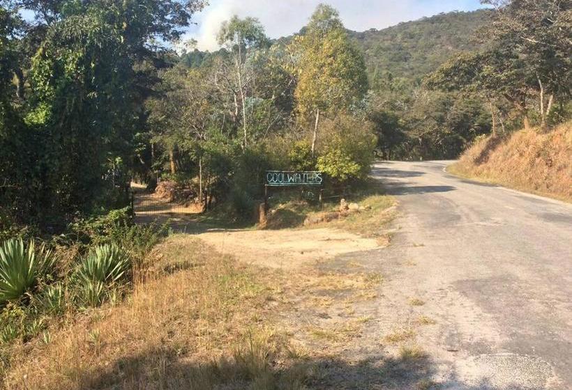 پانسیون Coolwaters Lodge