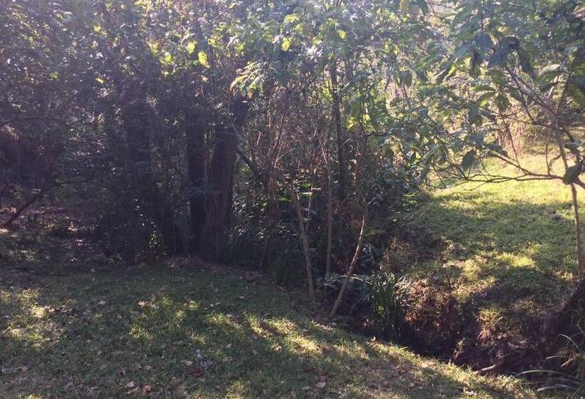 پانسیون Coolwaters Lodge