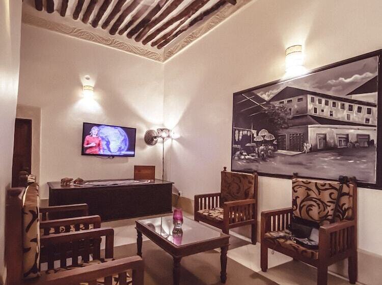 צימר Smiles Stone Town