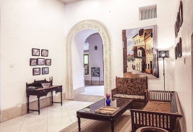 צימר Smiles Stone Town