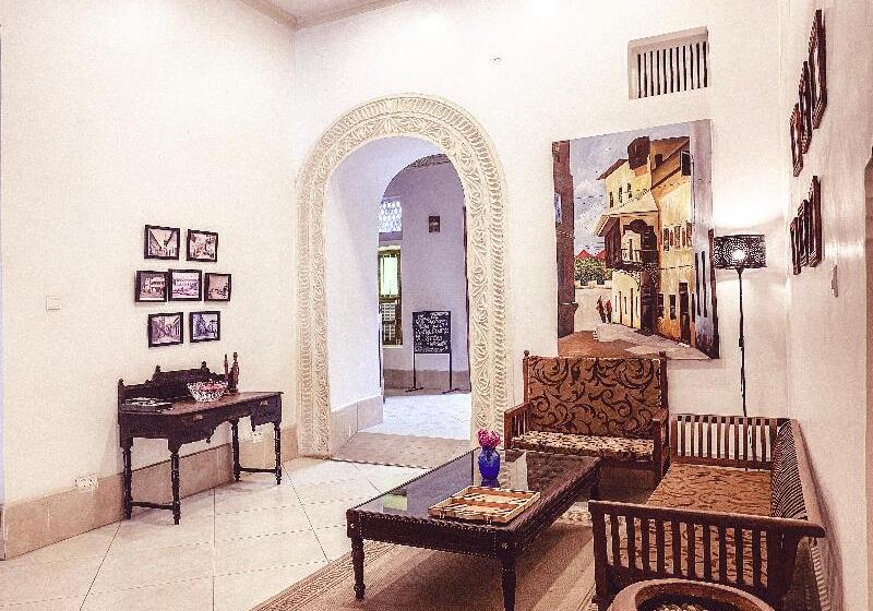 צימר Smiles Stone Town